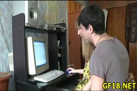 Beegديك كبير نيك اغتصاب قوي