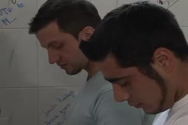 طيز بنت جده الكبير سكس