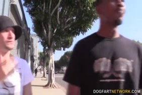 تشغيل مقاطع سكس بدون علامة تبويب