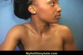 Xnxx مرضعات انبوب